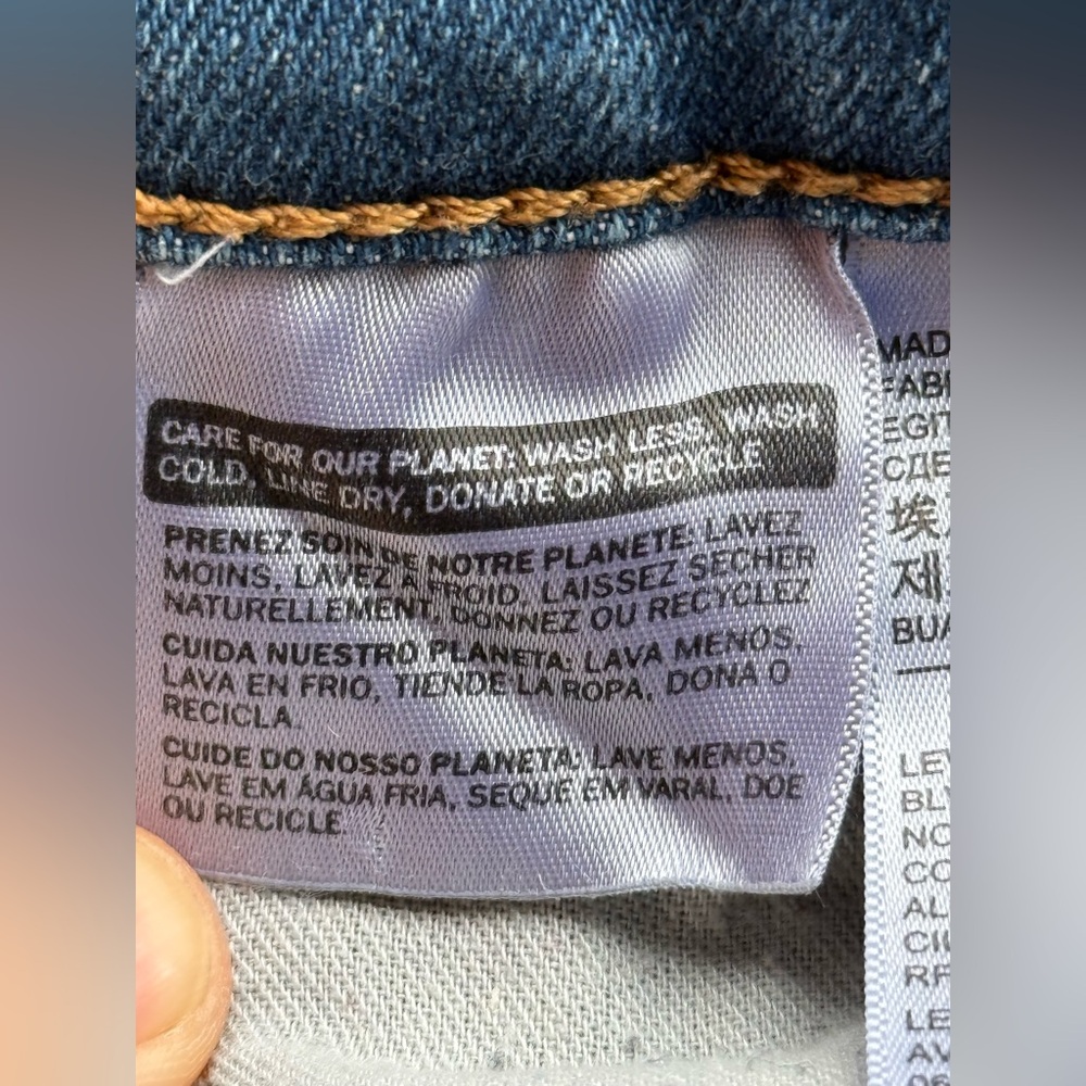 Levi's 505 Men's Light Blue Straight Jeans 40 x 32 - Picture 9 of 10